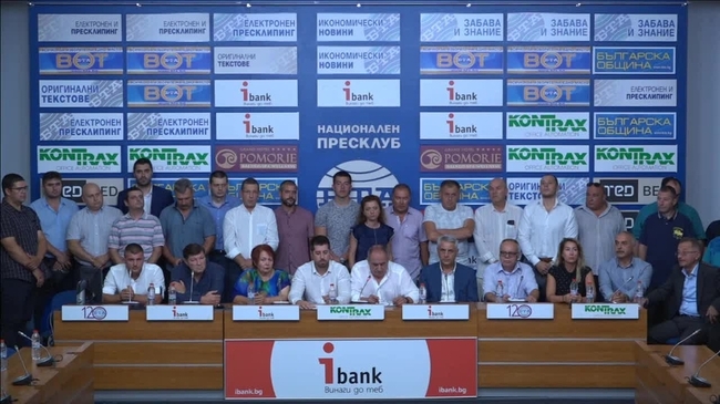 Оцелелите в индустриалното свиневъдство свикват спешна пресконференция във връзка с мерките срещу африканската чума по свинете.