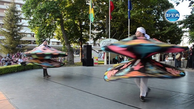 Традиционни танци и музика от Египет представи групата "Sohag Folk Аrt Ensemble" в Добрич