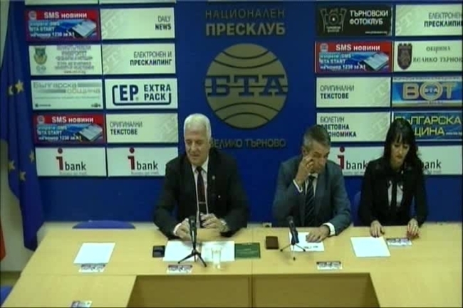 Пресконференция на Йордан Михтиев, кандидат за кмет на Горна Оряховица и водач на листата от Гражданско движение "Заедно за промяна" и кандидати за общински съветници от листата.