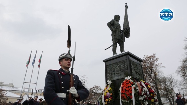 София отбелязва 141 години от освобождението си