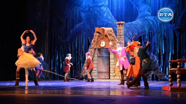 Приказката за "Снежанка и седемте джуджета"оживя на сцената на Старозагорската опера