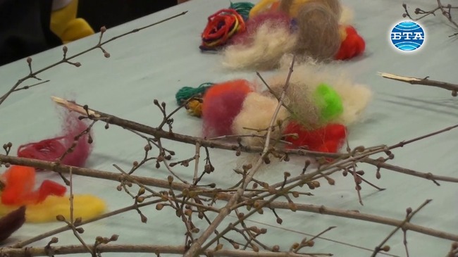 В работилница за сурвачки децата на Смолян учат за родопските традиции и обичаи, свързани с Коледа и Нова година