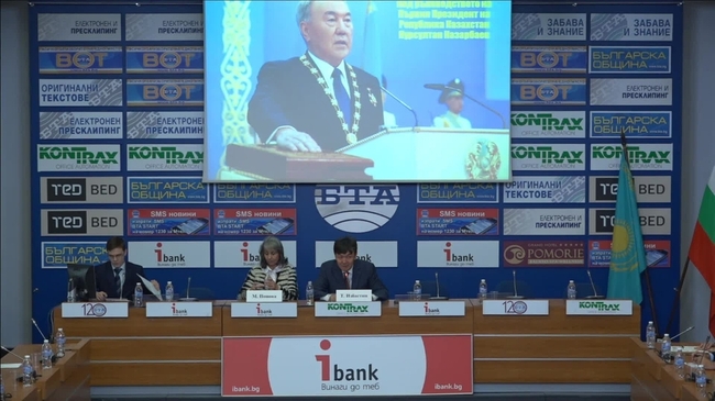  	
Кръгла маса на тема: „Казахстанският път на развитие”.