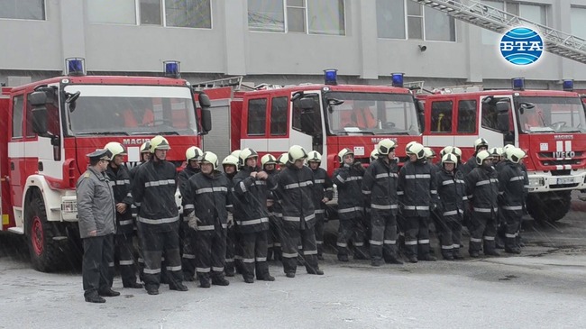 Официално откриха ремонтираната сграда на пожарната в Добрич