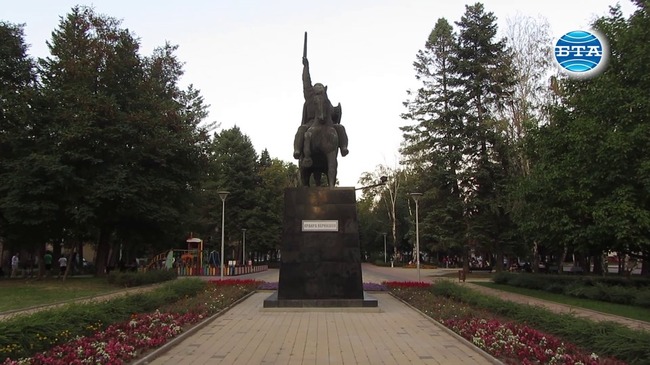 Предлагат разместване на централни паметници в Перник