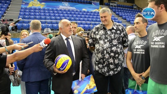 Инвестирани са над 350 милиона лева в спортни зали, каза премиерът Бойко Борисов във Варна