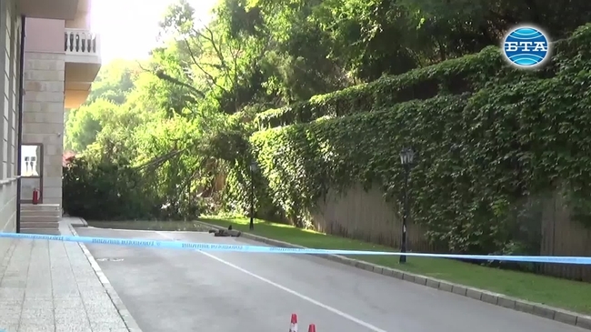 Край Варна се активира свлачище