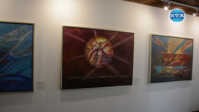 В Ловеч 28 творби на Никола Манев ще пазят спомена за големия му талант 