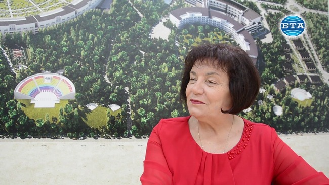 В системата на образованието не достигат около 4000 учители