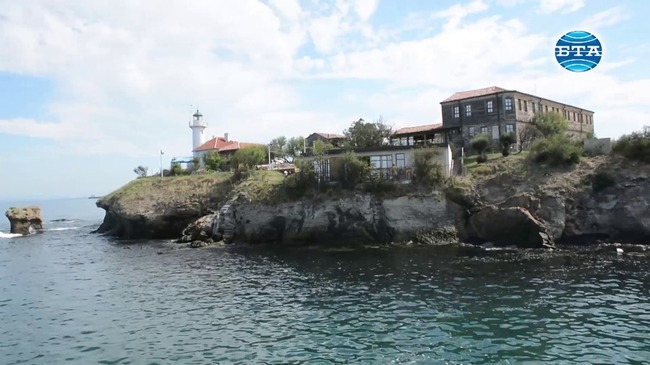 За пета година остров Света Анастасия отбелязва своя празник