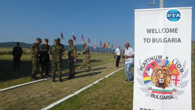 Близо 700 военни от осем държави участваха в демонстрации на полигона "Ново село" край Сливен
