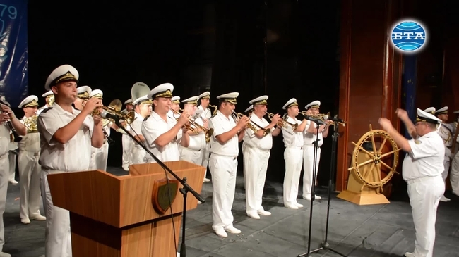 И в Бургас бе отбелязана 139-ата годишнина от създаването на Военноморските сили 