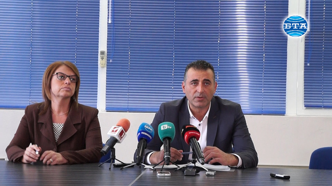 Задържан е служител на Охранителна полиция към СДВР за превозване на мигранти
