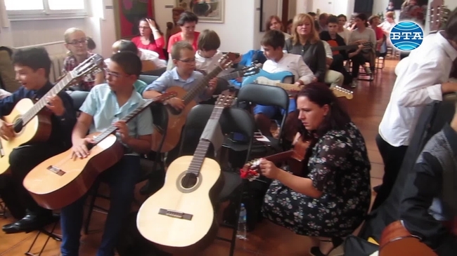 Лятната китарна академия в Плевен
