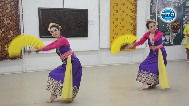 Индонезия гостува в троянското село Орешак