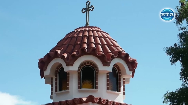 В авиобаза "Граф Игнатиево" бе осветен параклис "Свети Великомъченик Мина" в присъствието на президента Румен Радев