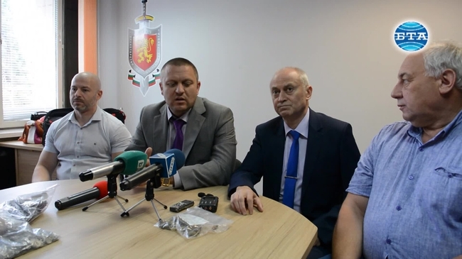 Криминалисти от Стара Загора откриха и иззеха голямо количество предмети с висока културно-историческа стойност