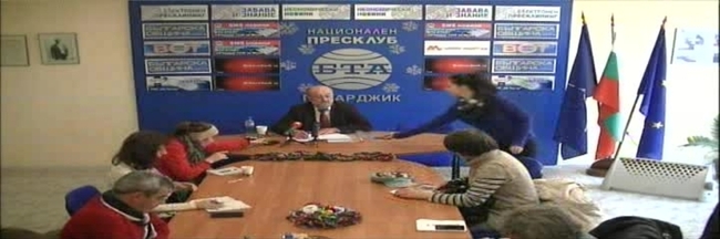 Директорът на МГ "К. Величков" - гр. Пазарджик опровергава твърдения за забавени плащания към учители