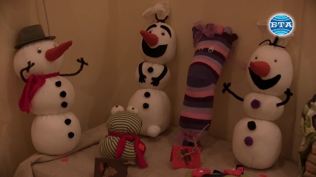 В Каварна изложба-базар подкрепя даровити деца
