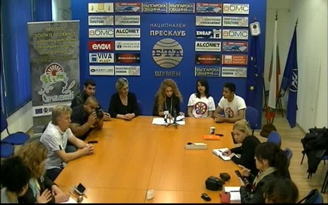 Център"Амалипе" – позиция относно стипендиантска програма за средношколци от ромски произход