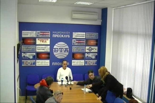 Пресконференция на президента на ФК "Векта"