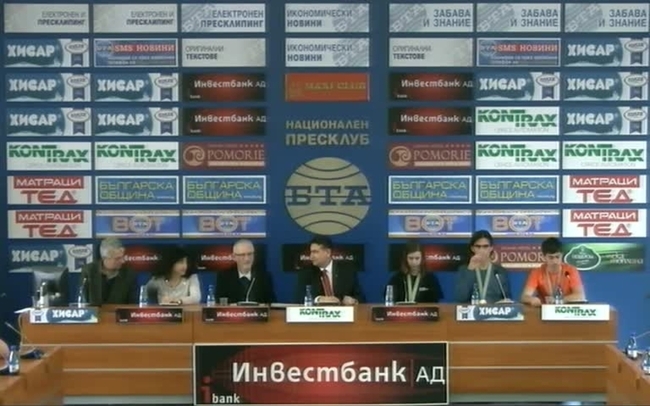 Грандиозен успех на възпитаниците на СМГ на Международната Жаутиковска олимпиада по физика, математика и информатика в Алмати, Казахстан /13 -19 януари 2016 г./.