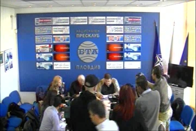 Преподаватели от ТУ -Пловдив подкрепят студенти