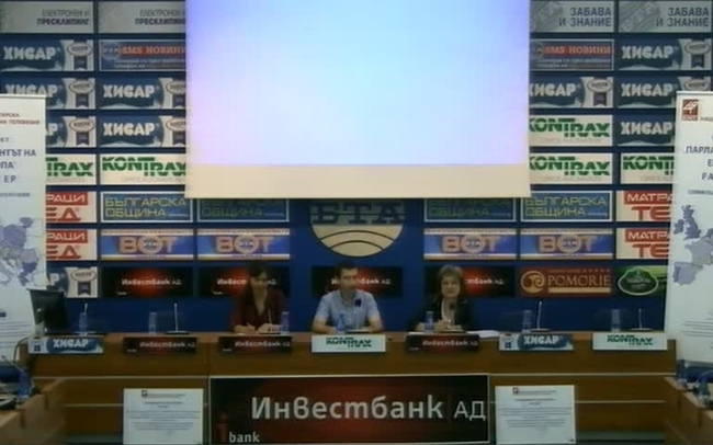 БНТ обявява началото на два нови формата – „БНТ Такси“ и „Пътуващо студио с БНТ 2”. Представяне на предстоящия специален брой на предаването „Референдум“ от Брюксел.