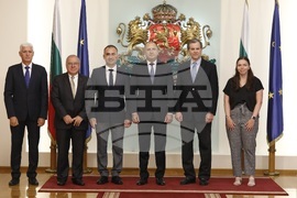 Румен Радев - Дейвид Харис - Почетен знак на президента