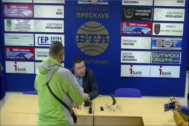 Позицията на кмета на Свищов Генчо Генчев във връзка с казуса с терена на старата болница в града и неговите наематели