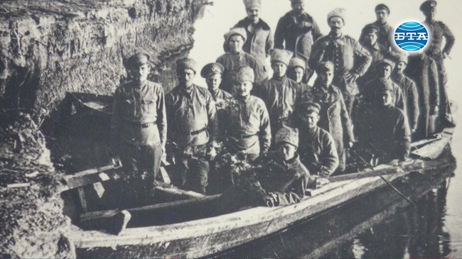 "Ваше благородие, госпожа Чужбина. 100 години бяла емиграция в България" - изложба в ДАА