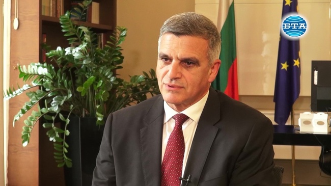 Премиерът Янев за агенция МИА: нуждаем се от диалог и разбирателство, въз основа на общите интереси да градим общо бъдеще