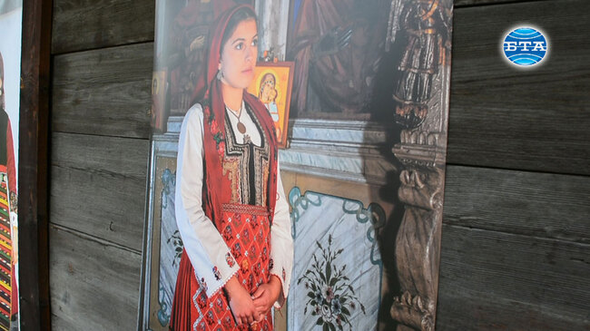 Живите български корени в автентичните носии от Разлог 