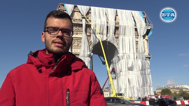 Започна разглобяването на "Опакованата Триумфална арка" в Париж