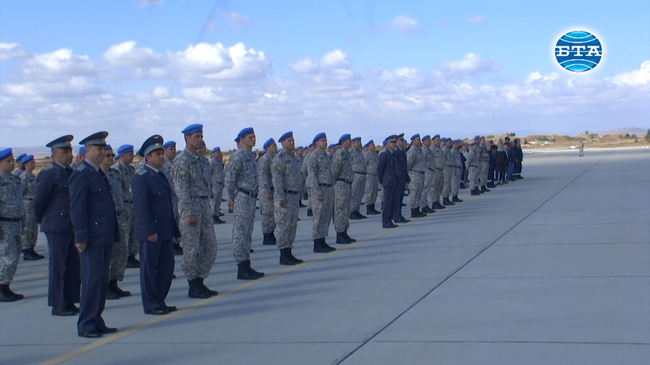 Авиобаза "Безмер" отбеляза 70 години от своето създаване 
