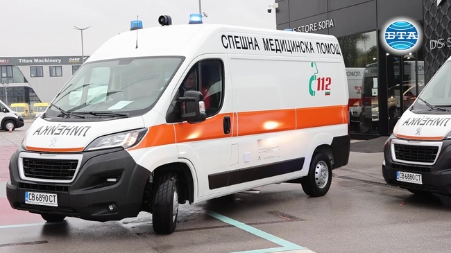 Центрове за спешна медицинска помощ получиха нови линейки