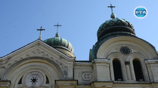 121 години часовникът на храм "Св. Димитър" във Видин отмерва времето