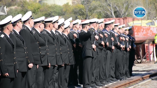 Фрегатата "Дръзки" отплава за операция на НАТО в Средиземно море
