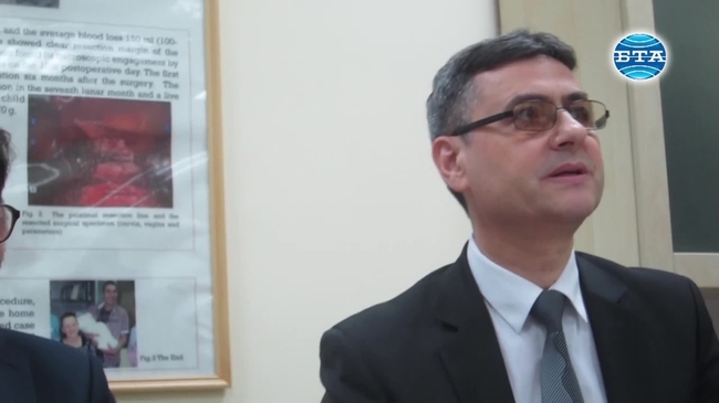 Основоположник на феталната хирургия бе удостоен с титлата "доктор хонорис кауза" на МУ-Плевен