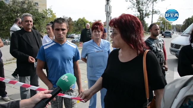 МБАЛ-Враца няма да бъде затворена, заяви народният представител Петя Аврамова пред протестиращи