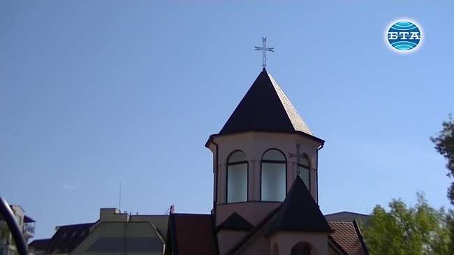 Tържествено беше осветена Арменската апостолическа православна църква „Сурп Агоп“
