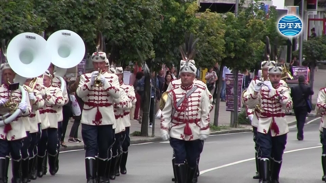 Единадесето издание на  Международния фестивал на военните духови оркестри във Велико Търново