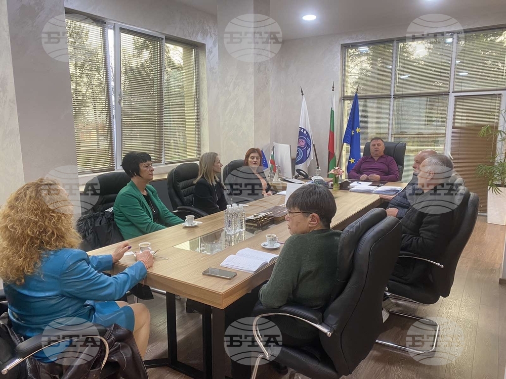Три училища в община Павел баня са с нови директори