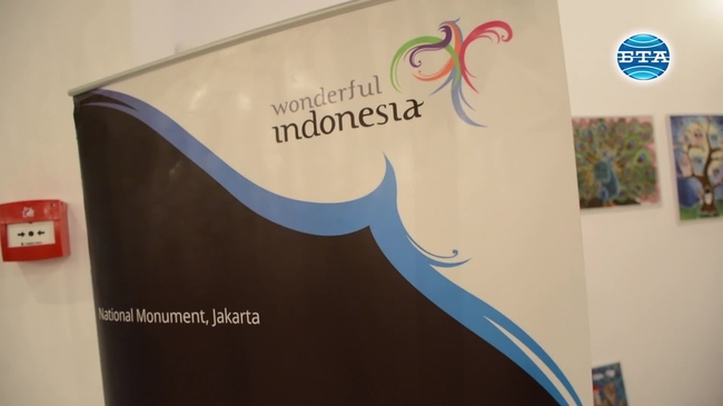 Изложба на индонезийски батик гостува в Бургас