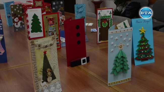 Коледни картички, сътворени от деца, ще изпрати община Добрич до държавните институции за предстоящите празници
