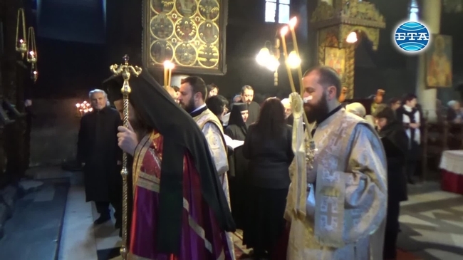 В Благоевград честваха храмовия празник на черквата "Въведение Богородично"