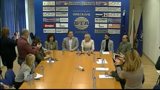 Пресконференция на председателя на организационния комитет на Деветия международен есенен турнир по информатика „Джон Атанасов“ в Шумен Бисерка Йовчева по повод предстоящата надпревара