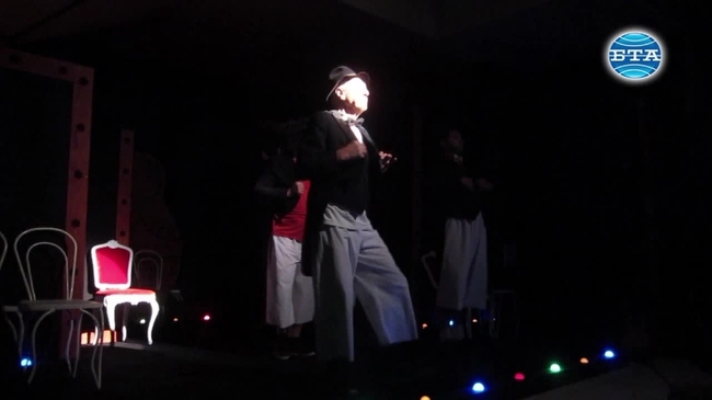 Плевенският театър представи с голям успех най-новата си премиера