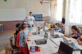 Момчиловци - Роботика и програмиране за деца - открит урок
