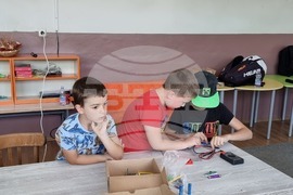 Момчиловци - Роботика и програмиране за деца - открит урок